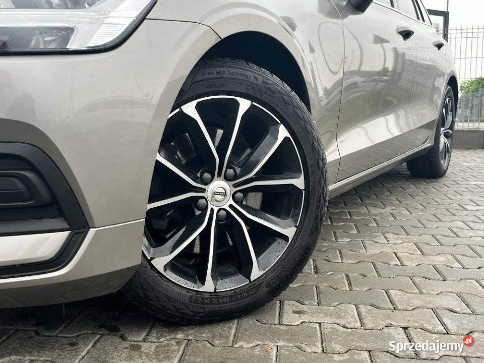 Volvo V60 2022r FV23 Bezwypadkowy Kamera hybryda nieuszkodzony Poznań