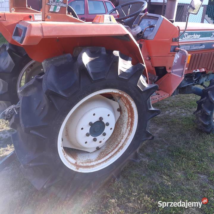 Ciagnik ogrodniczy Kubota ZL26 4x4