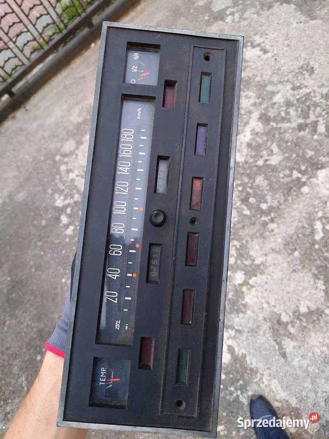 Licznik zegary prędkościomierz Fiat 125p paskowy Tłuszcz