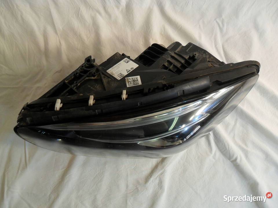 REFLEKTOR PRZÓD STRONA LEWA MERCEDESBENZ B W247 Nowy Tomyśl