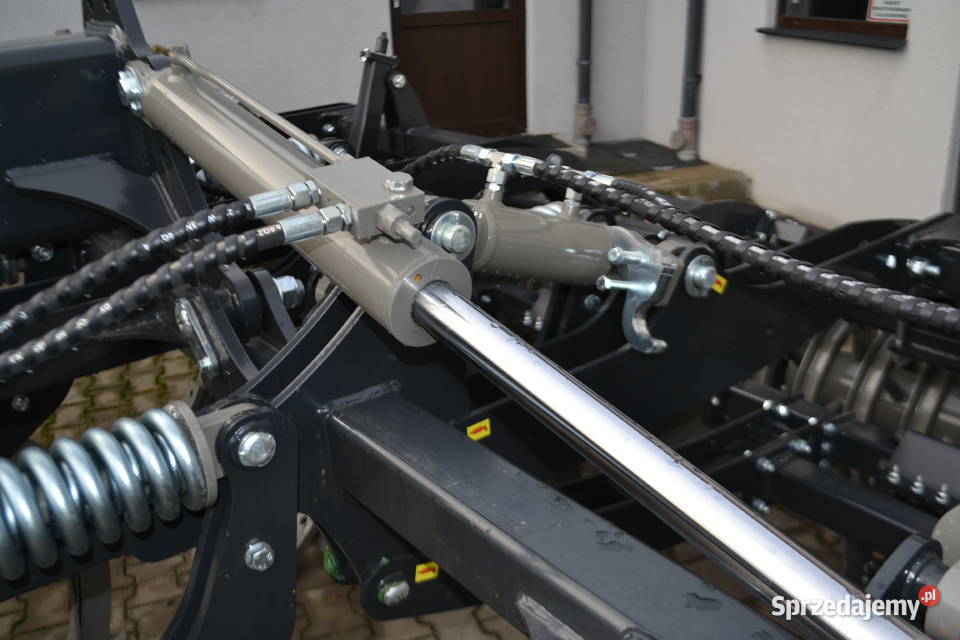 APH Premium Agregat orkowopodorywkowy AGROTOM Żółkiewka-Osada