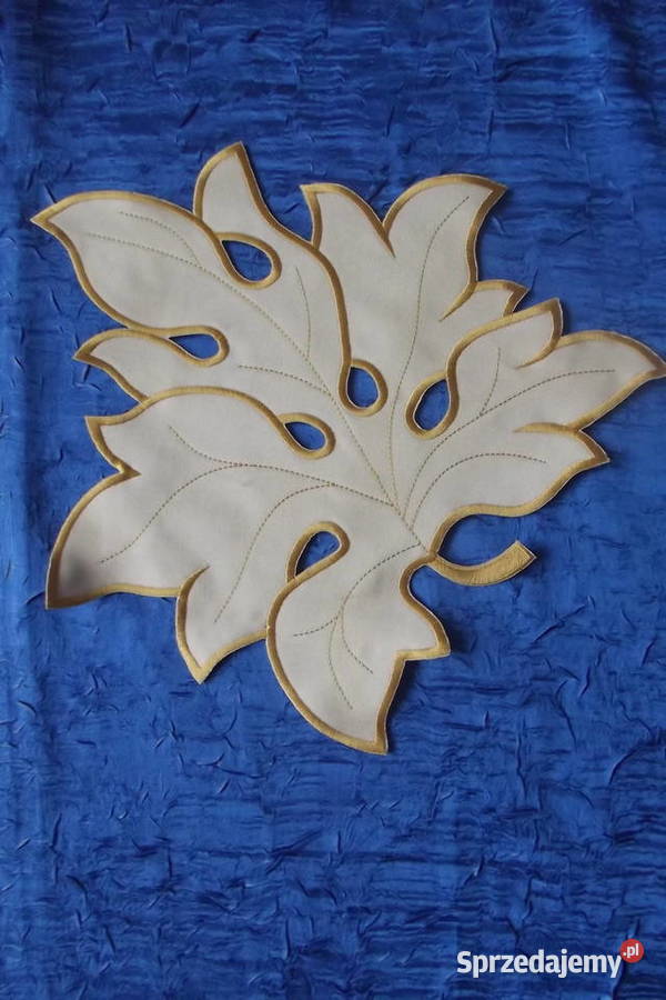 Serwetki liście 3 serwetka róża haft Obrusy i serwety Piekary Śląskie sprzedam