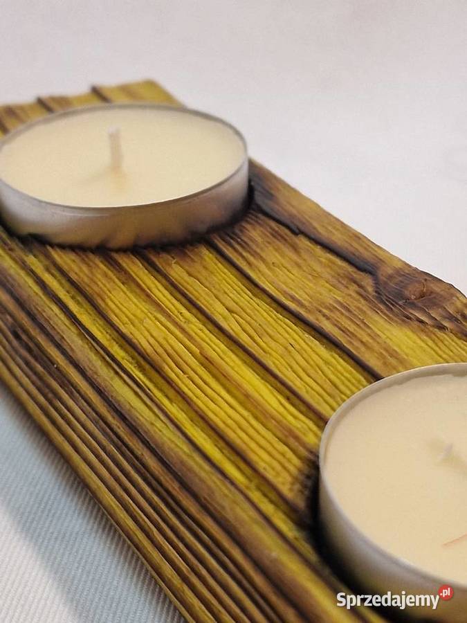 Świecznik Shou Sugi Ban drewno świerkowe złoty