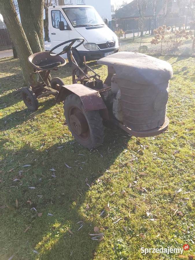 Ciagnik dzik 21 Napęd 2x4 Jawiszowice