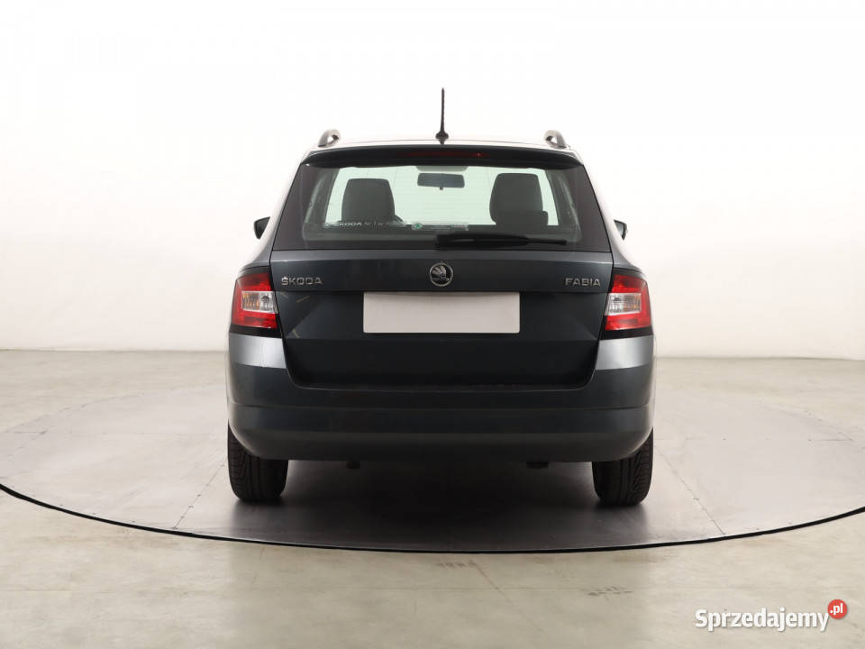 Skoda Fabia 12 TSI Kombi Katowice