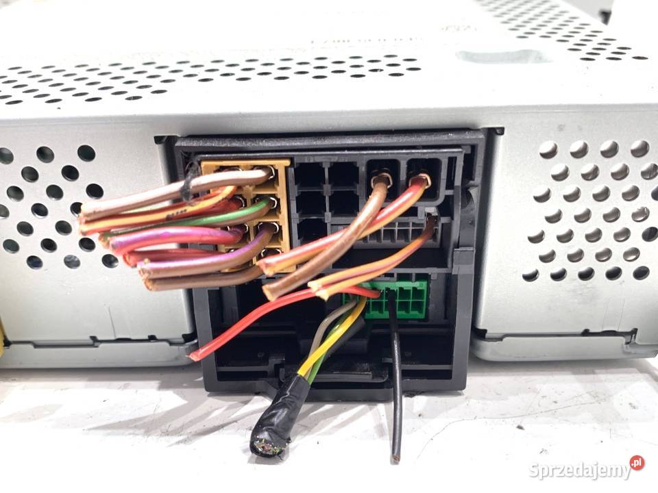 RADIO SKODA OCTAVIA III 5E0035867E ODTWARZACZ osobowe