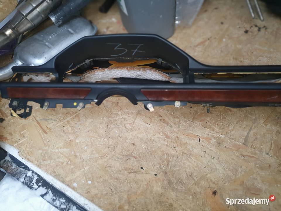 Deska rozdzielcza w124 airbag dół deski Warszawa