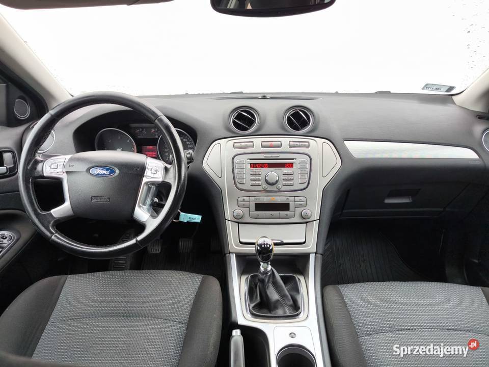 Ford Mondeo 2010 18 Diesel TDI 125 6Bieg Możliwa diesel Łódź