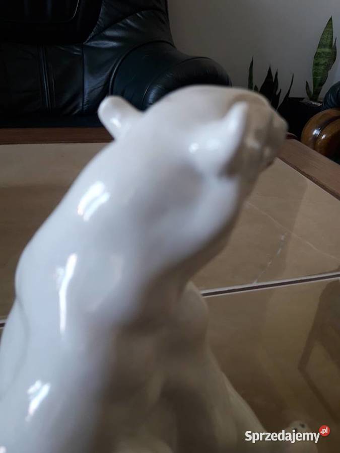 Porcelanowy niedżwiedz LZFI GIKI LOZ ZSRR lata Janów Lubelski