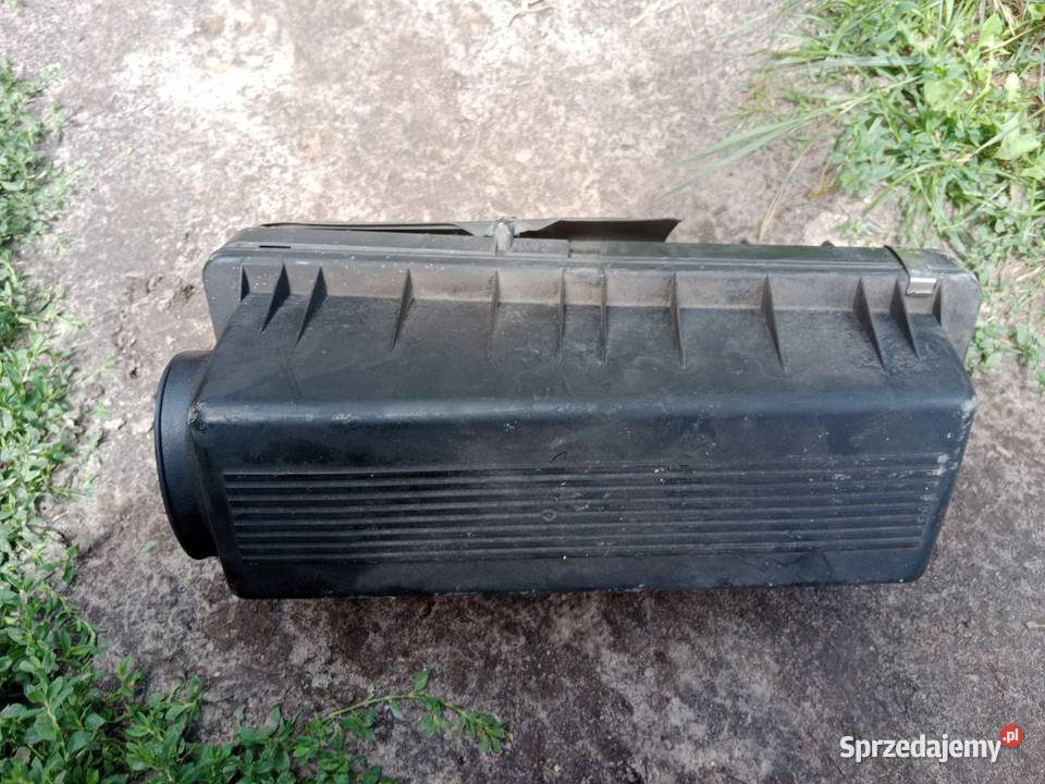 Podstawa filtra powietrza BMW E32 m30b35 mazowieckie Stara Dąbrowa