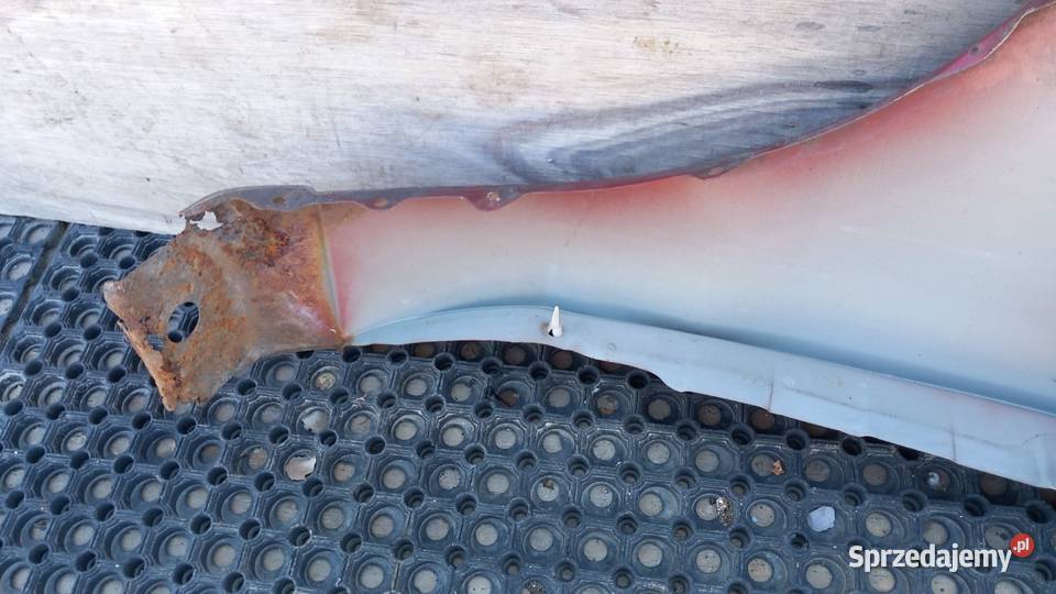 MAZDA 5 I LIFT BŁOTNIK PRZÓD PRAWY 32V Zbierkowo