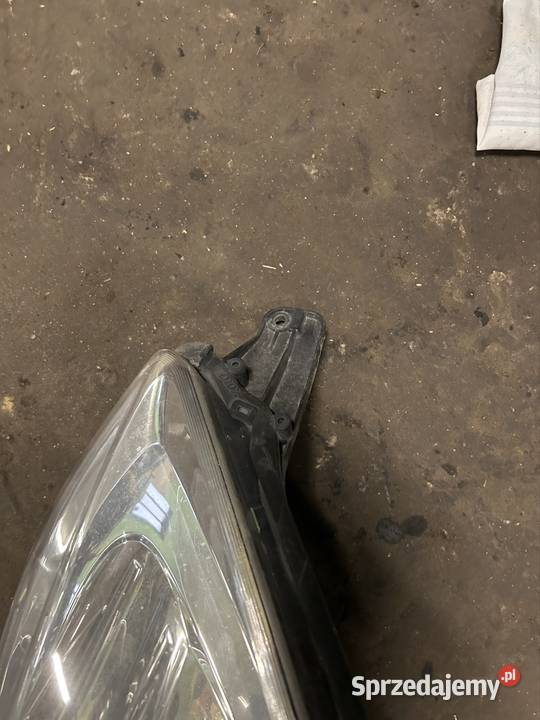 Lampa prawy przód Opel Vectra c lift kompletną małopolskie Kęty