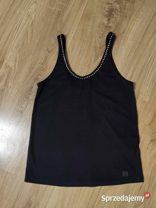 Czarna podkoszulka marki Only podlaskie Hajnówka