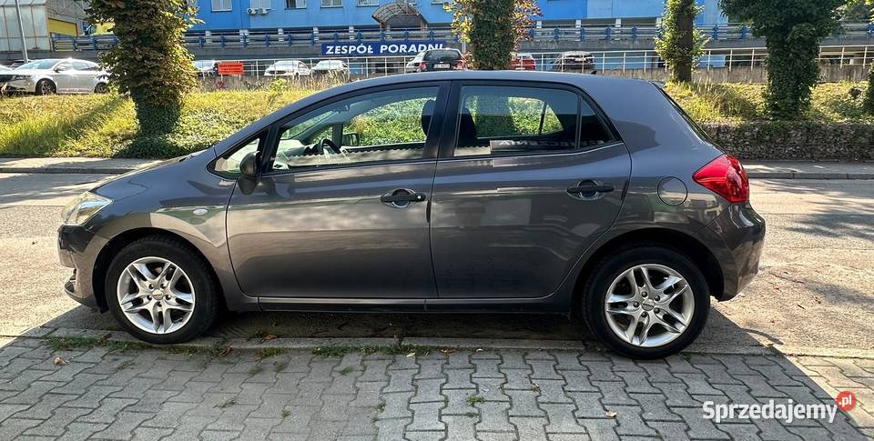 Toyota Auris 16 VVTi benzyna Auris śląskie Cieszyn