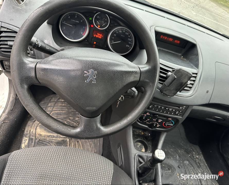 Peugeot 206 14 HDI 2010r podkarpackie Pilzno