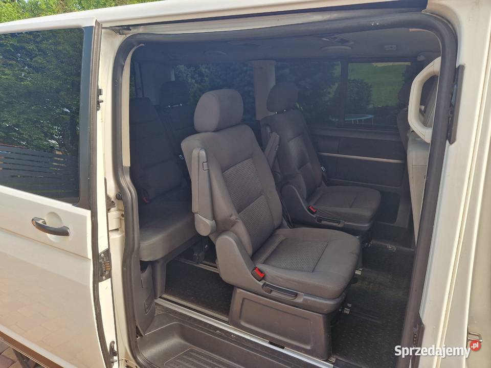Volkswagen Multivan 20 TDI 140 polski salon Rok produkcji 2010 Multivan Cieszyn