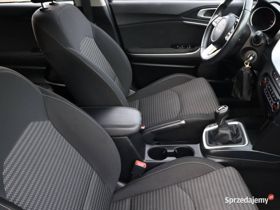 Kia Ceed 15 TGDI 118KM Bielany Wrocławskie