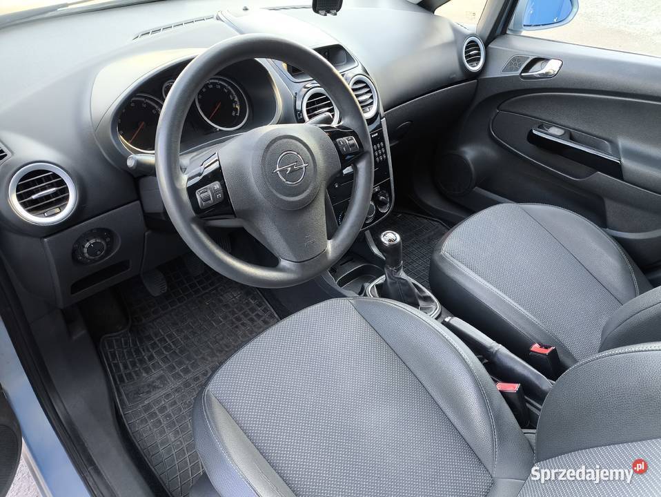 Opel Corsa D 12 Benzyna 5 Drzwi Klima Szyberdach 1200cm3