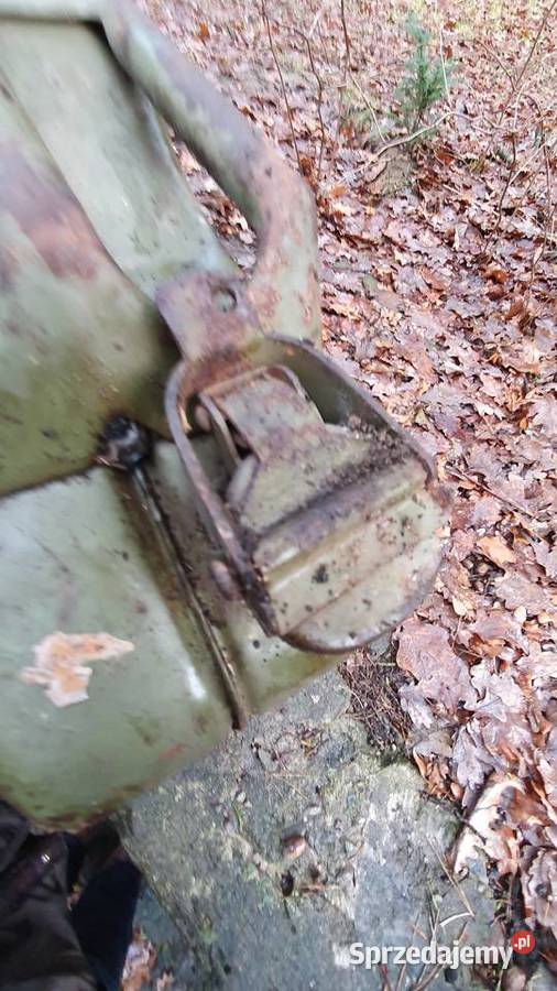 Stary kanister metalowy 20 L Warszawa