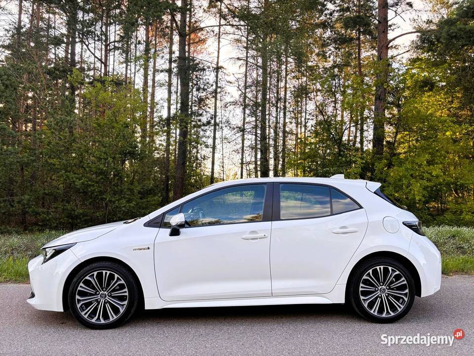 KUP MNIE Auto bez wkładu własnego nieuszkodzony Corolla Białystok