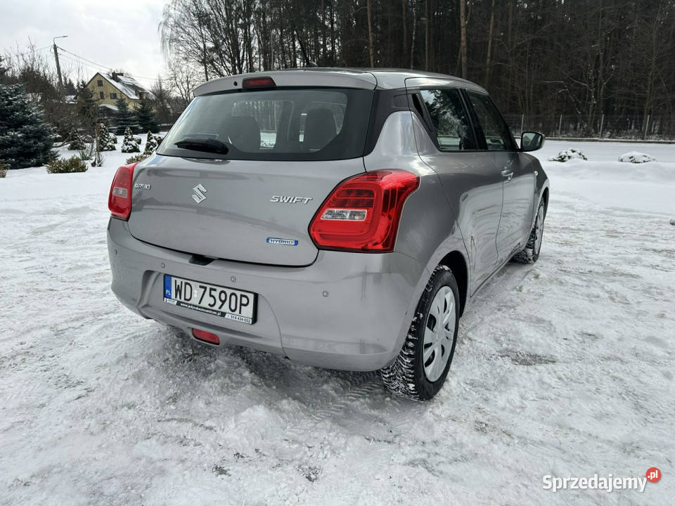 Suzuki Swift Polski Salon VI 20172024