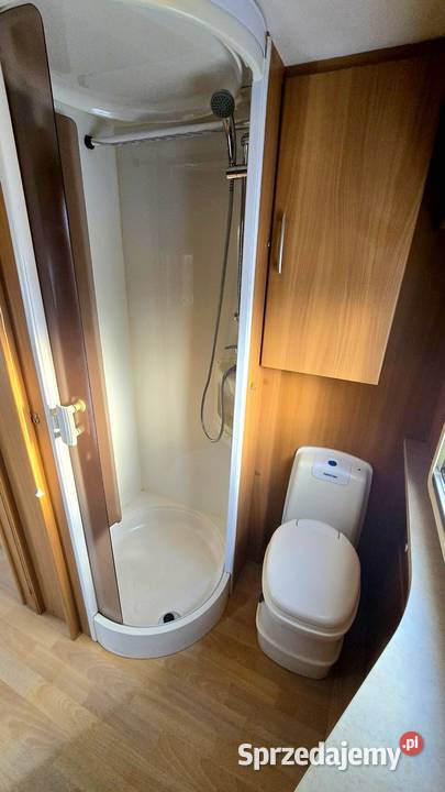 Przyczepa Kempingowa Knaus Lunar Swift Adria