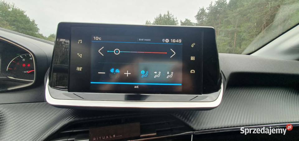 Peugeot 208 II Grzane Fotele Chowany Hak 102KM śląskie Ogrodzieniec