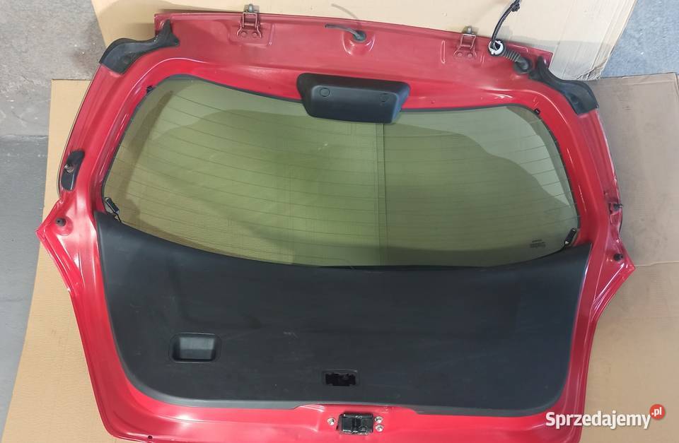 Klapa bagażnika Toyota Yaris 2 osobowe