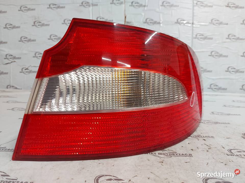 SKODA SUPERB II 10r lampa prawa tył 3T5945096 Kielce