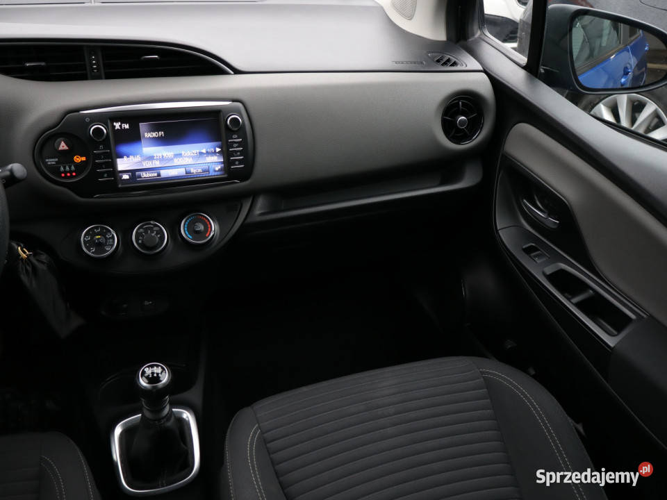Toyota Yaris 15 Dual VVTi radio Bielany Wrocławskie
