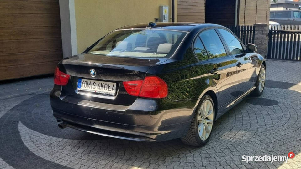 BMW 318 Navi Grzane Fotele Lift 6 Biegów lakier metallic Płońsk
