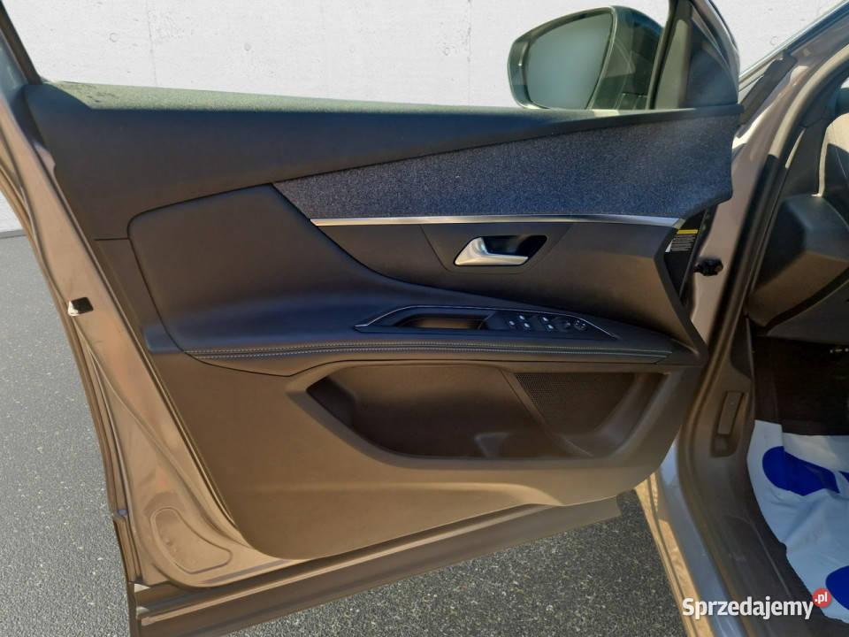 Peugeot 3008 12 PureTech Allure Pack SS EAT8 aluminiowe felgi 3008 Warszawa