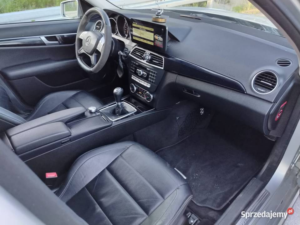 Mercedes C180 Super Wygląd Miechów