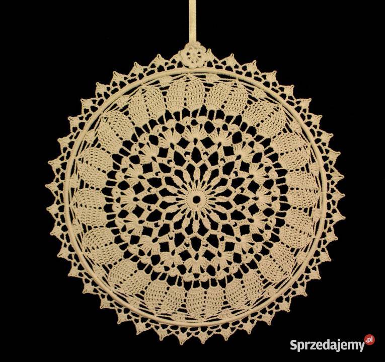 Zawieszka ozdoba na okno szydełkowa 28 ecru Z151