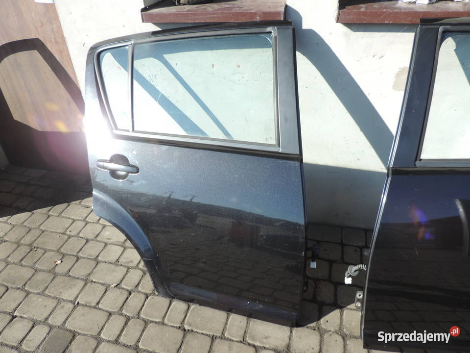 SUBARU JUSTY IV 5D 0711 DRZWI PRAWY TYŁ KOLOR Nowy Sącz sprzedam