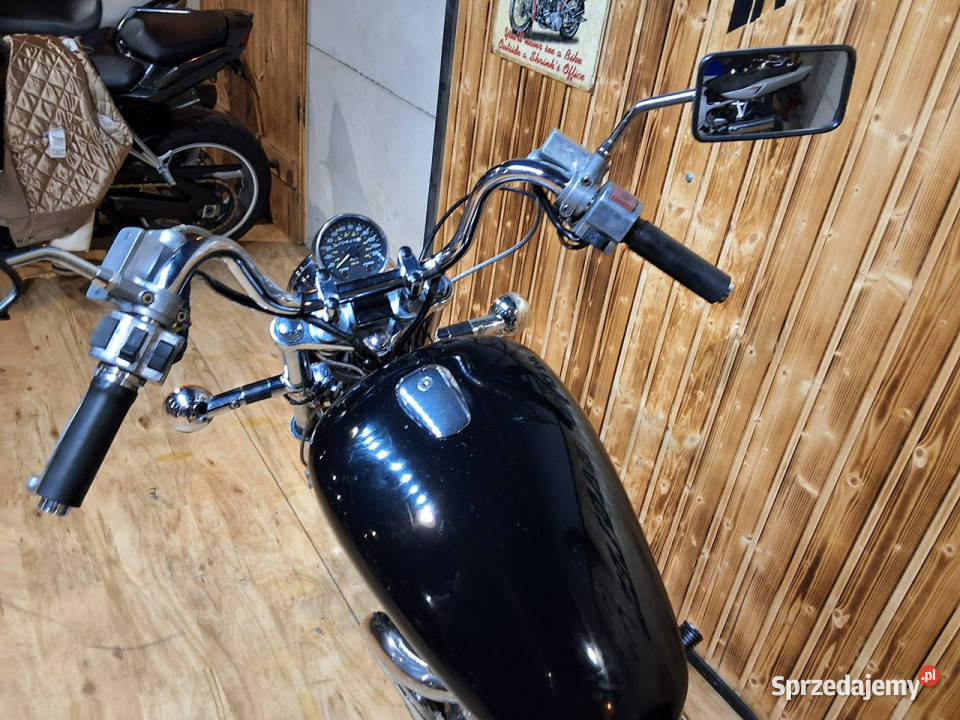 Suzuki Intruder Piekny motocykl regulacjach stan Rok produkcji 1986 Bicz