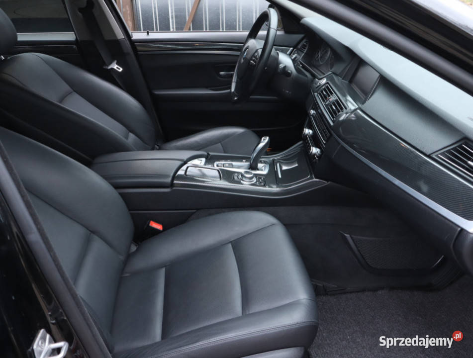 BMW 5 520d xDrive Piaseczno