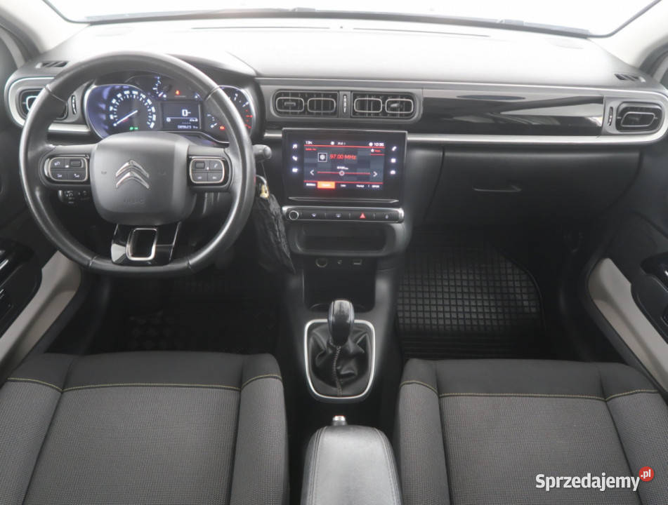 Citroen C3 12 PureTech światła przeciwmgielne Bielany Wrocławskie