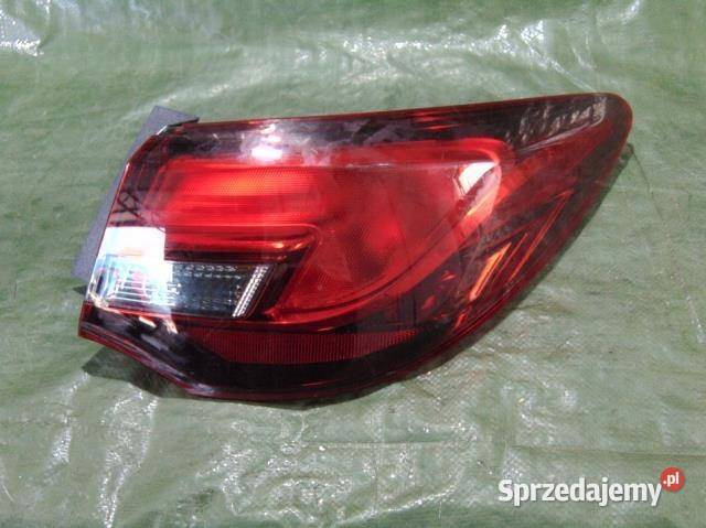 LAMPA PRAWA TYLNA TYŁ OPEL ASTRA IV J SEDAN