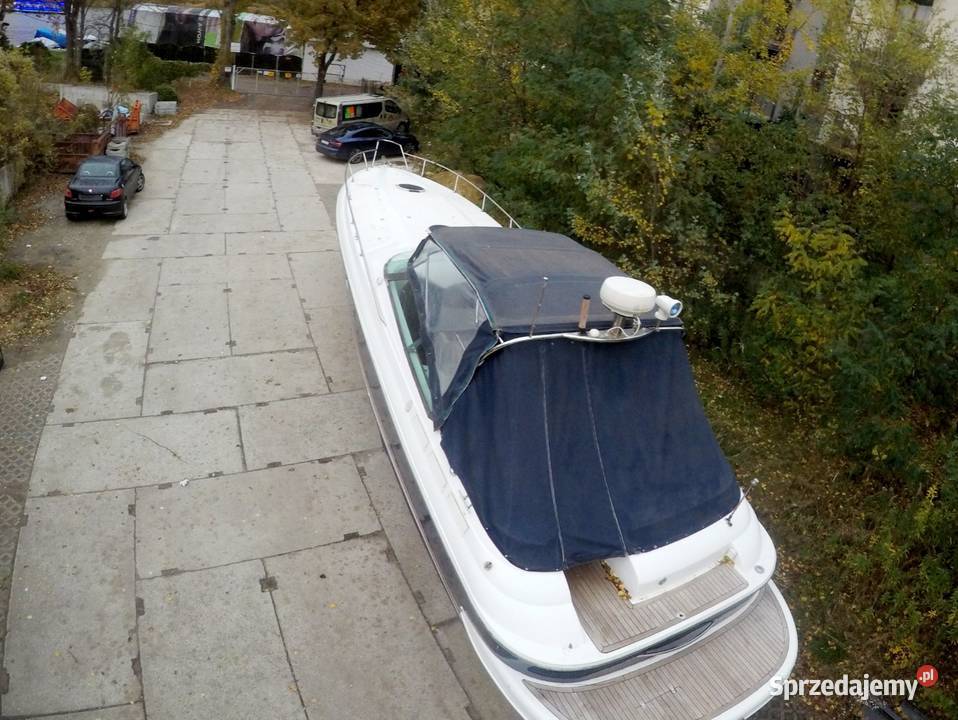 Duży jacht motorowy 125m łodź kabinowa spacerowa