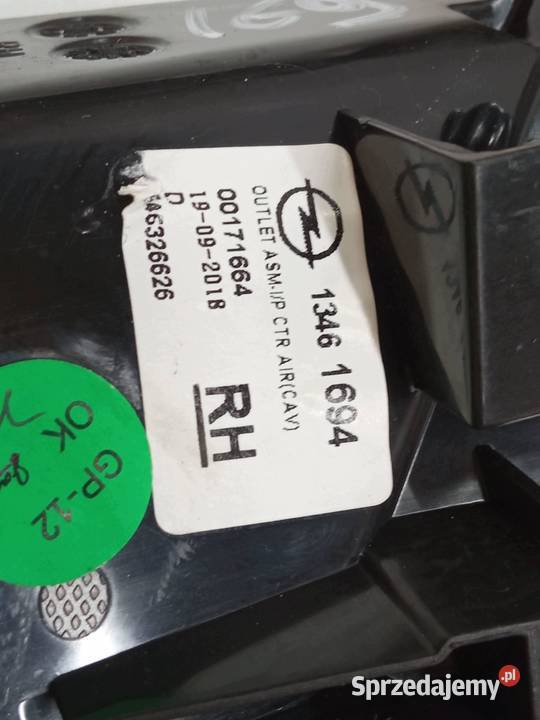 KRATKI NAWIEWU LEWA PRAWA ŚRODKOWA KPL X Opel sprzedam