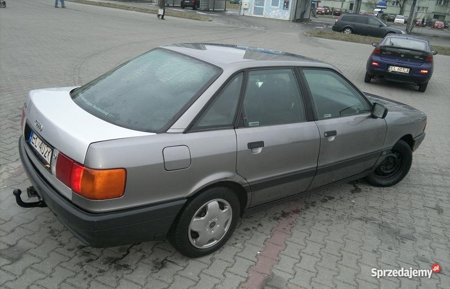 Klasyk Audi 80 B3 18 BenzynaGAZ Dwa Komplety kół światła przeciwmgłowe sprzedam