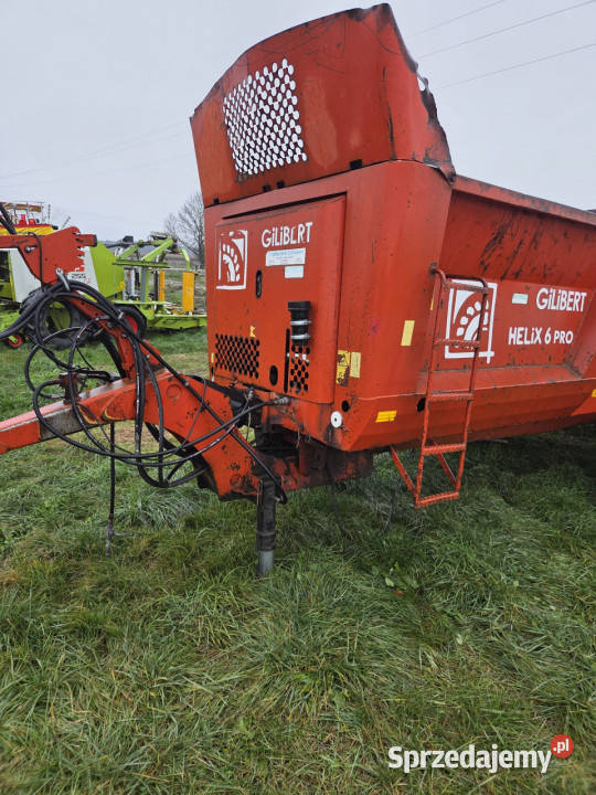 Rozrzutnik obornika GILIBERT HELIX 6 PRO 8 m3 Rozrzutniki obornika mazowieckie Chmielew