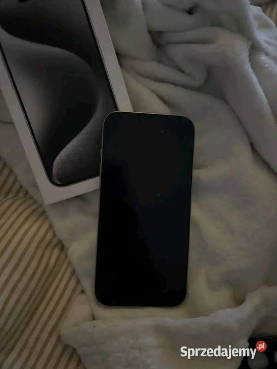 iPhone 15 stan idealny