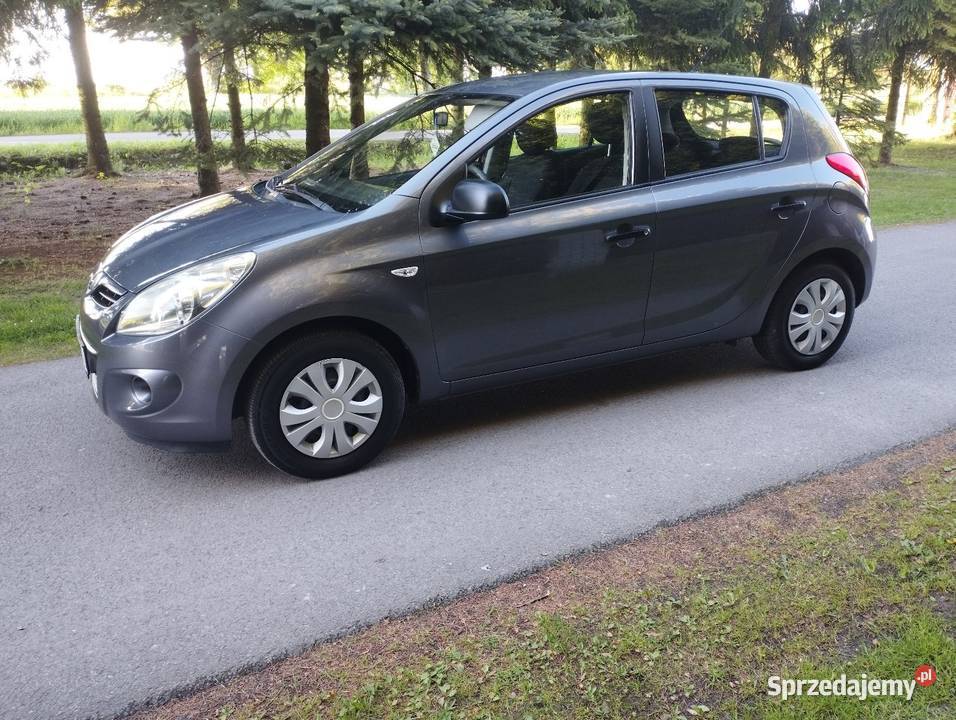 Hyundai i20 osoba prywatna Sławniów sprzedam