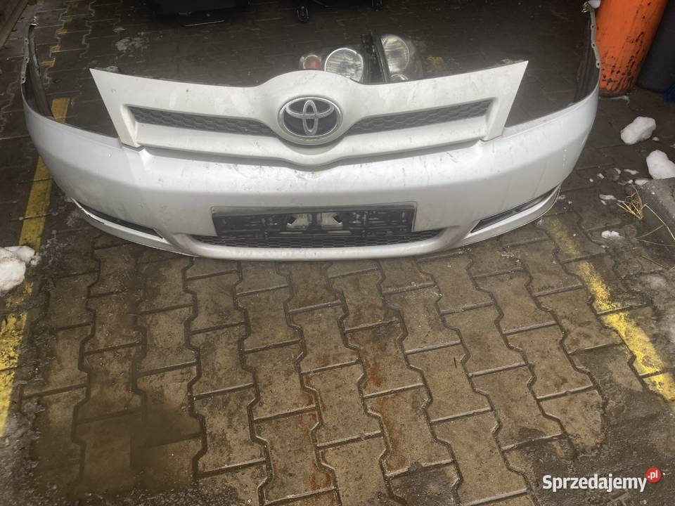 Zderzak Toyota Corolla verso 2005 Zderzaki Olsztyn