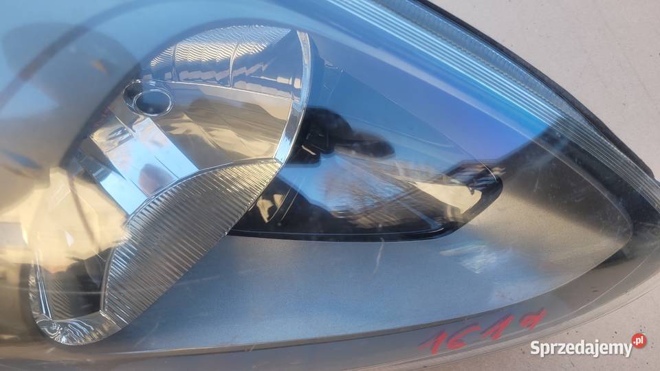 FIAT PUNTO EVO 09 REFLEKTOR LAMPA PRZÓD PRAWA osobowe Ruda Śląska