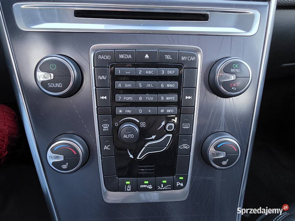 Volvo XC60 20D3 Manual full bezwypadkowy aluminiowe felgi Lublin