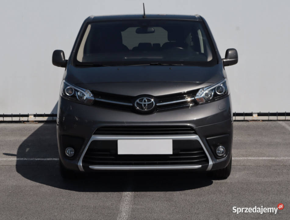 Toyota ProAce Verso 20 D4D światła przeciwmgielne lubelskie Lublin