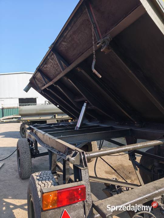 Wojskowa przyczepa D47 kiper Ostrowiec Świętokrzyski